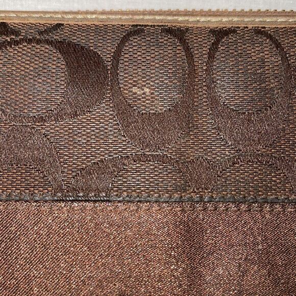 Coach Signature Brown Accordion Wallet with Satin Stripes in the interior - Picture 3 of 16